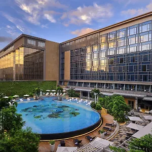 Hilton Manila מלון