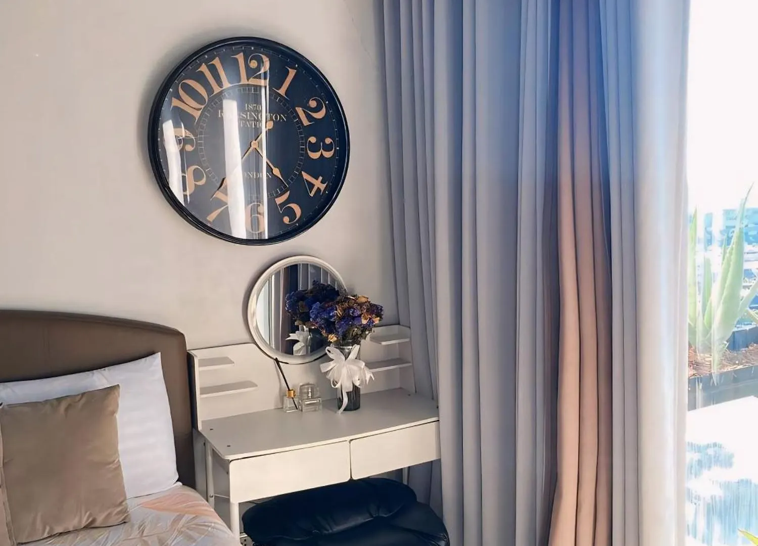 Palm Tree Villas - Studio Unit Pasay 0*,  Philippines